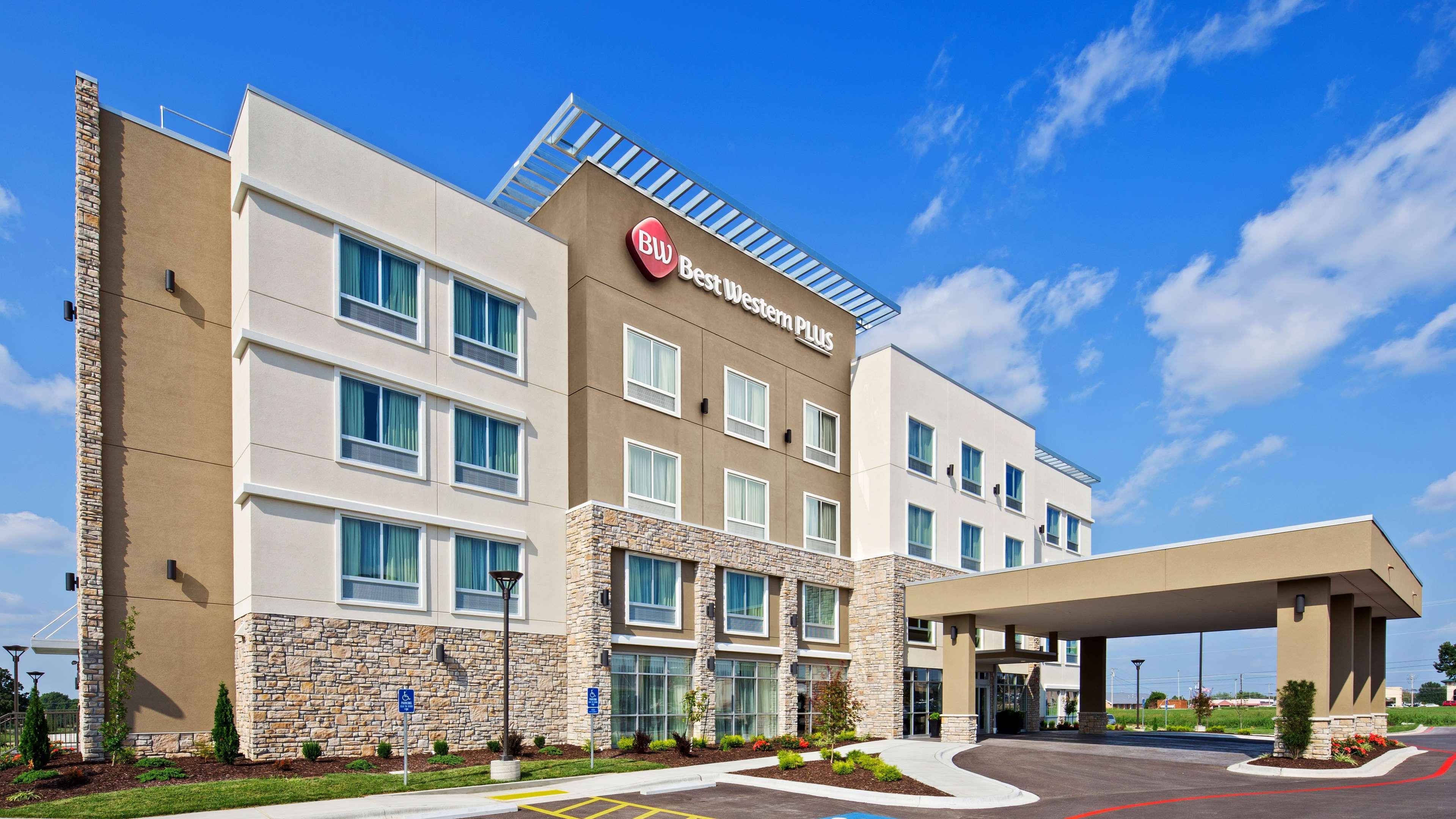 Best Western Plus Bolivar Hotel&Suites Exterior foto
