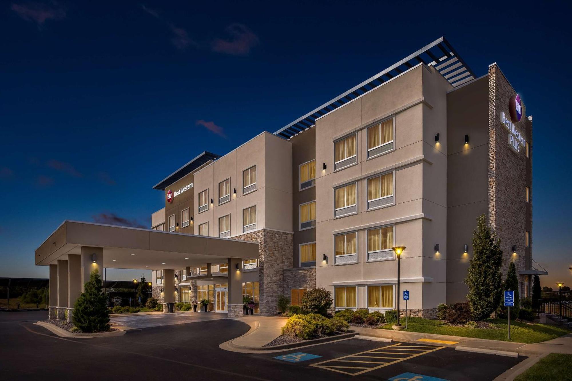 Best Western Plus Bolivar Hotel&Suites Exterior foto